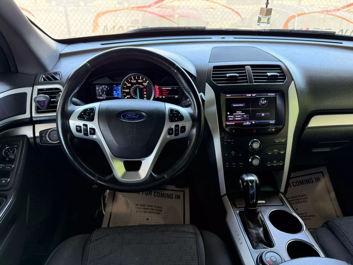 2013 Ford Explorer - Image 30