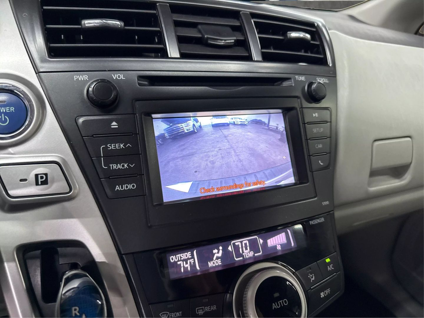 2012 Toyota Prius V - Image 19
