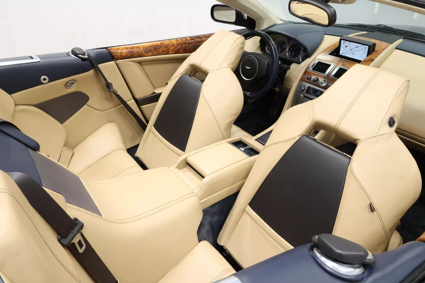 2008 Aston Martin Db9 - Image 62