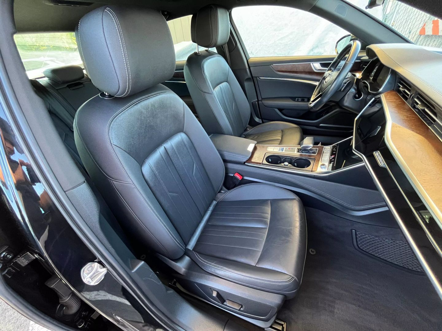 2019 Audi A6  Vin: Waul2af27kn097206 Stock Id: 097206 - Image 14