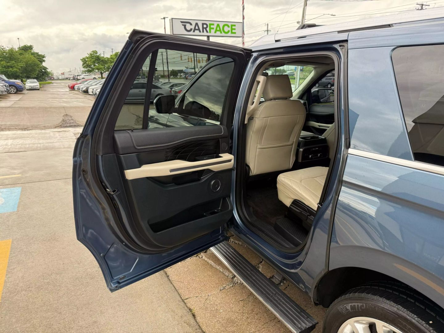 2018 Ford Expedition Max - Image 20