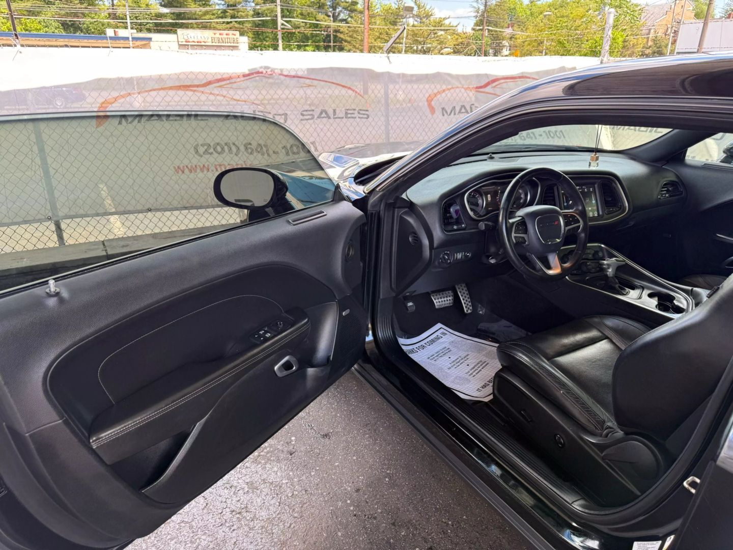 2017 Dodge Challenger - Image 14