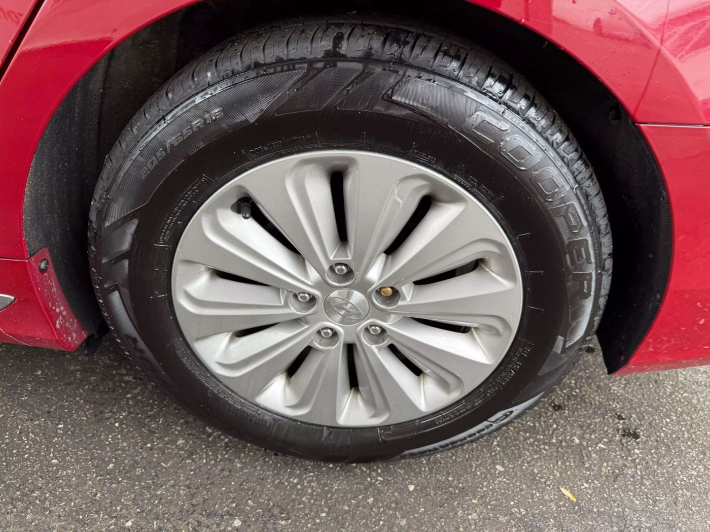 2016 Hyundai Sonata Hybrid - Image 41