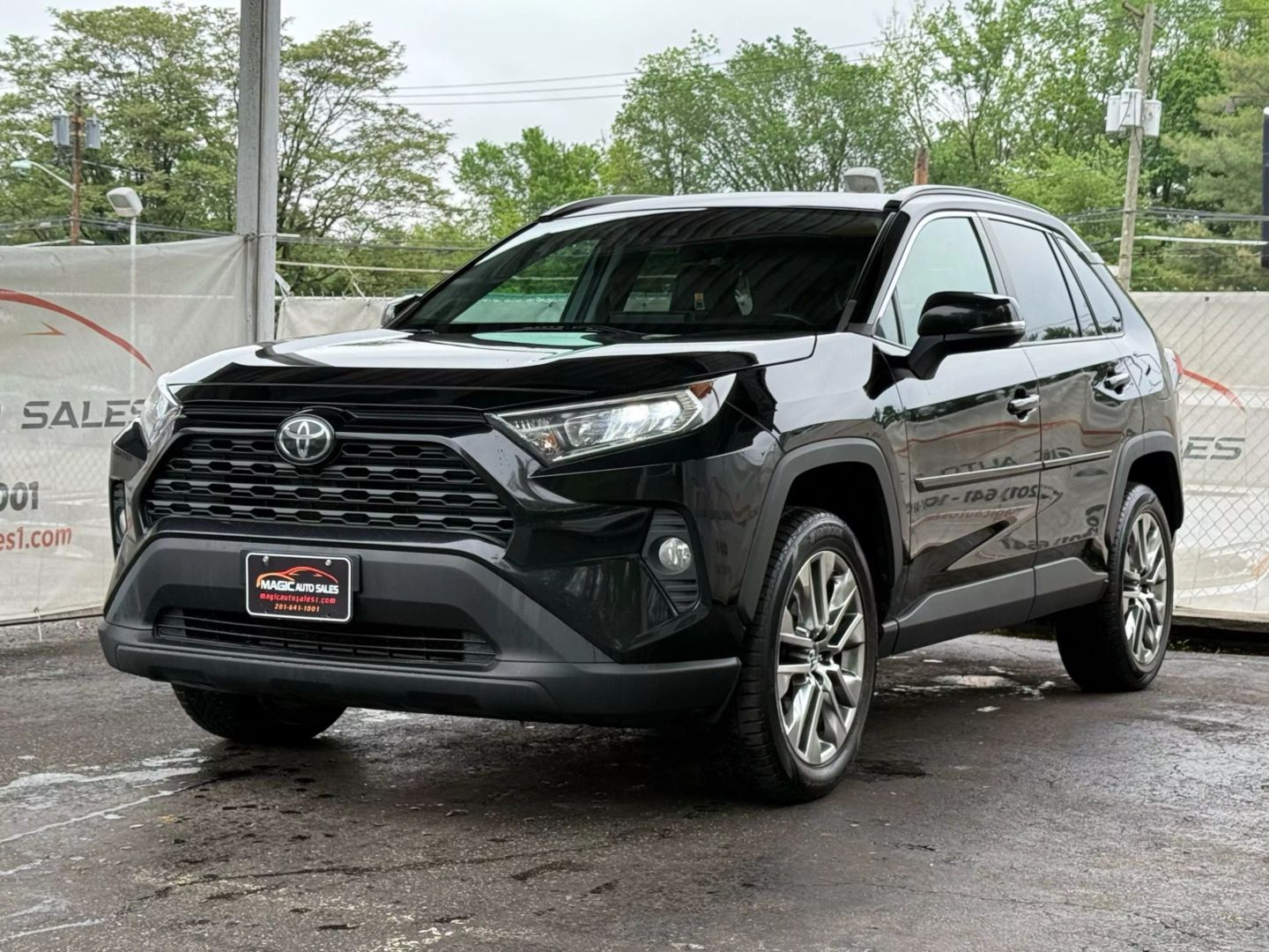 2019 Toyota Rav4 - Image 3