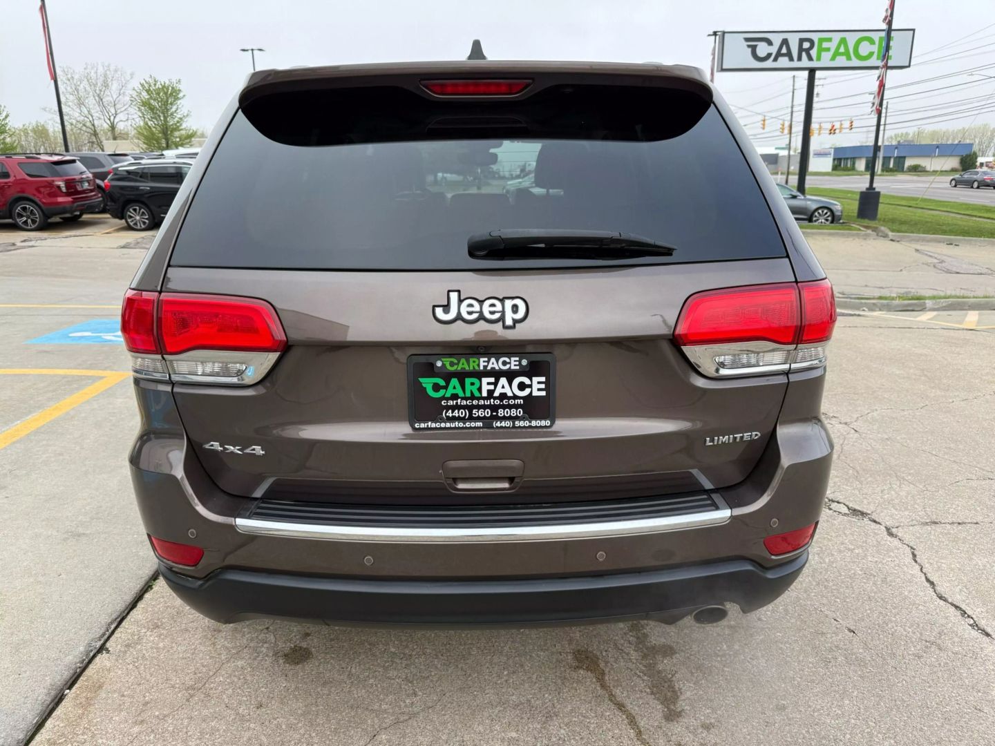 2018 Jeep Grand Cherokee - Image 9