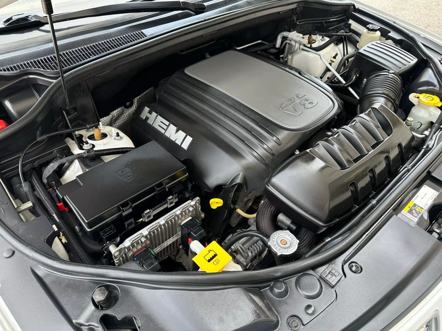 2015 Jeep Grand Cherokee - Image 66