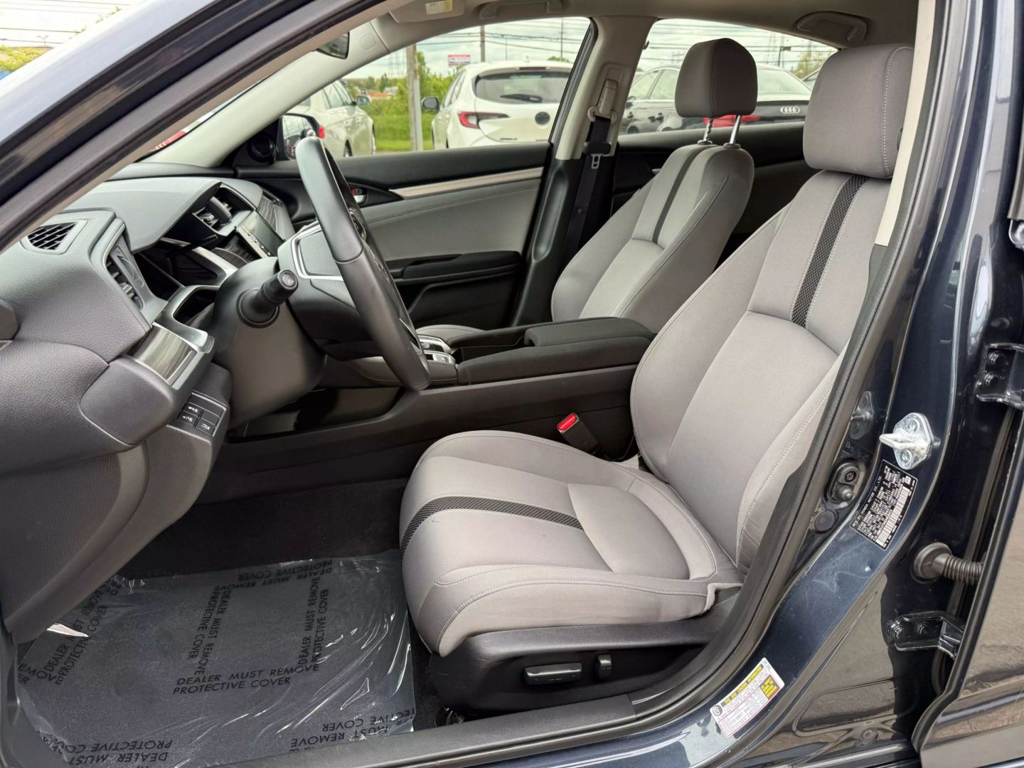 2019 Honda Civic - Image 17