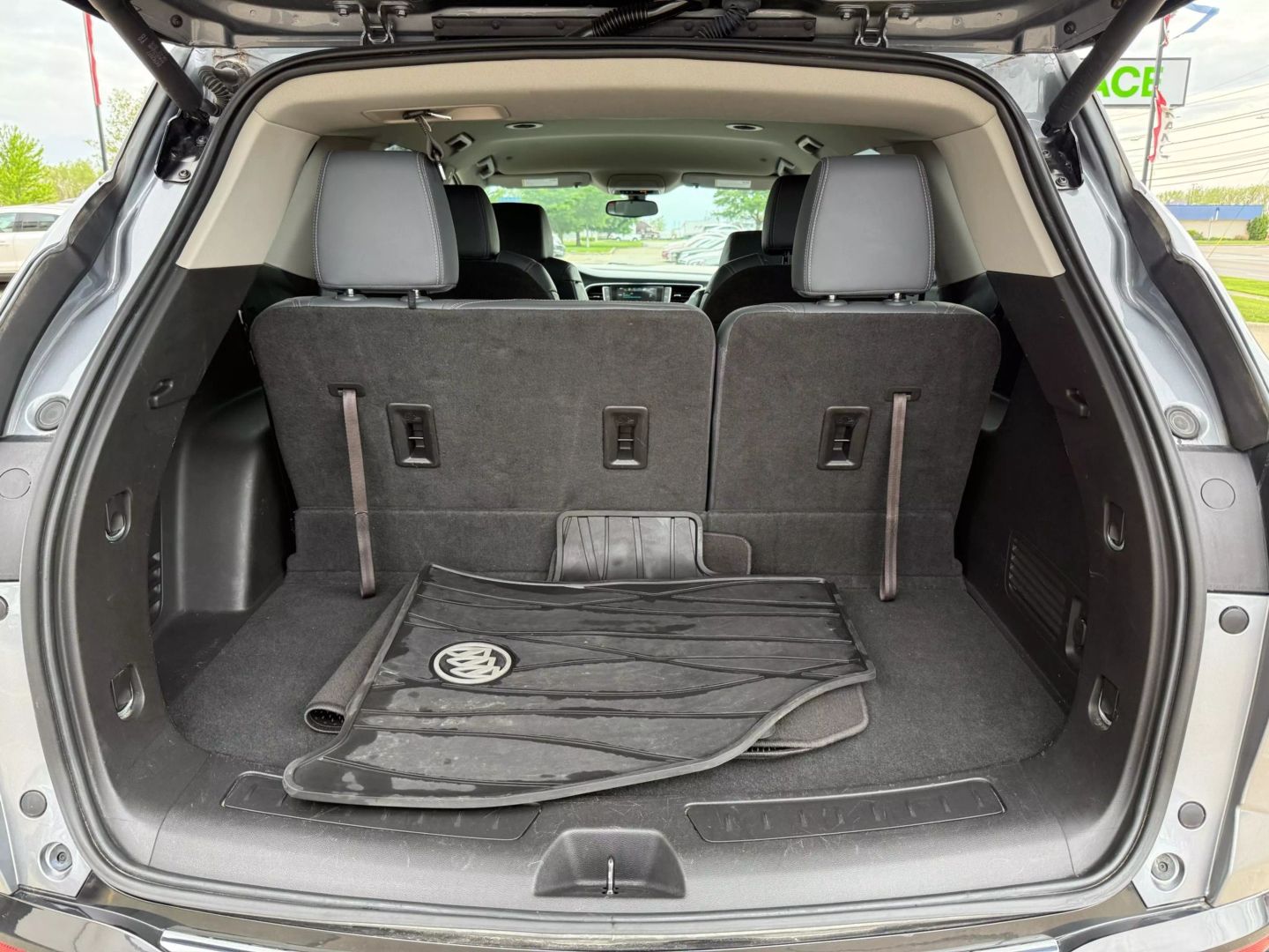 2019 Buick Enclave - Image 13