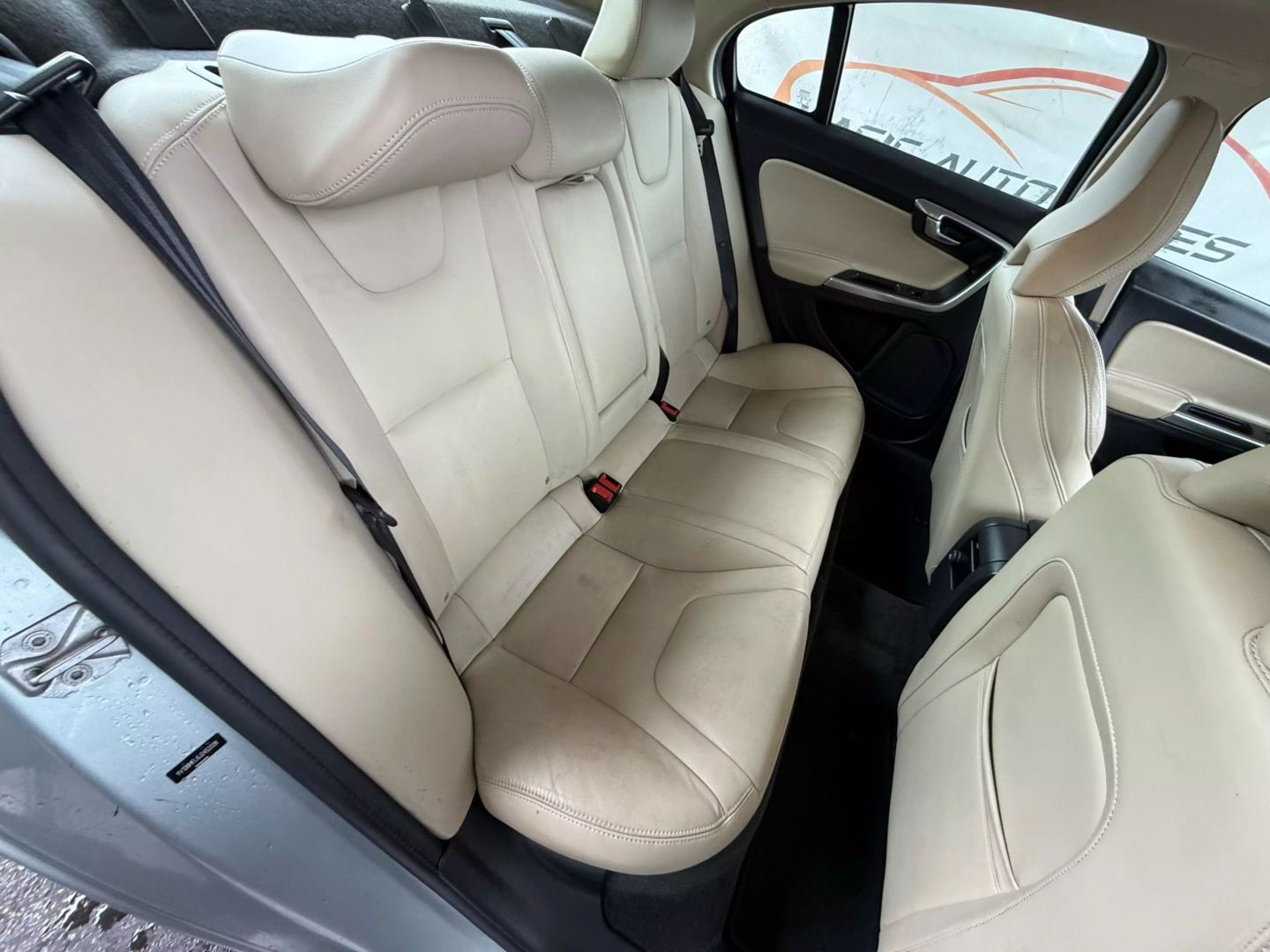 2018 Volvo S60 - Image 23