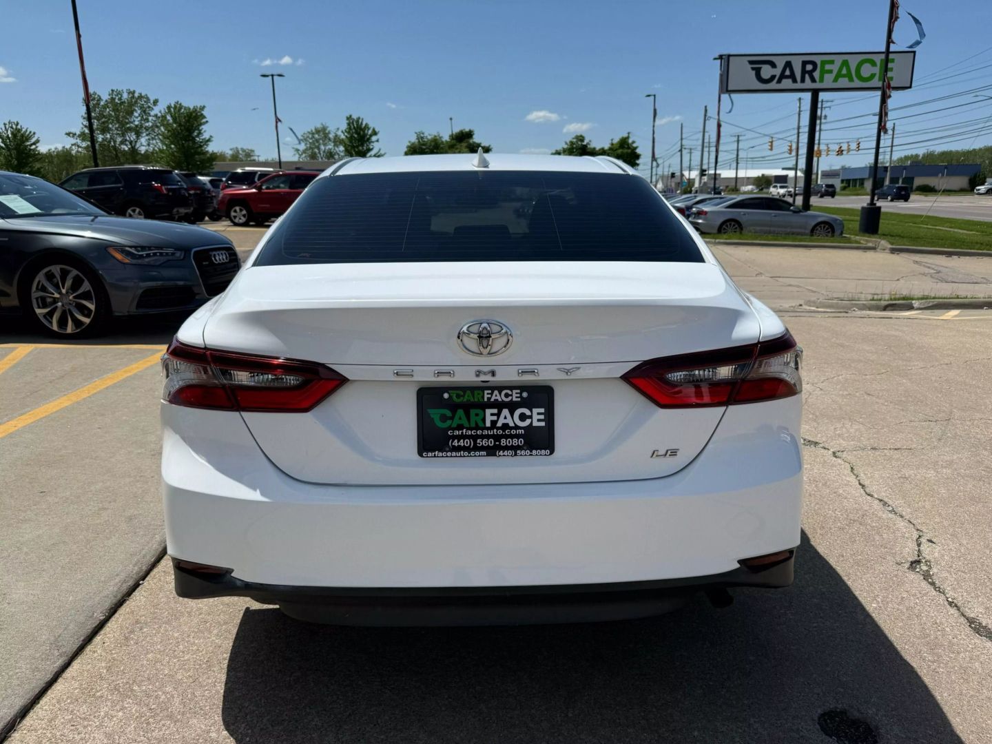 2021 Toyota Camry - Image 10