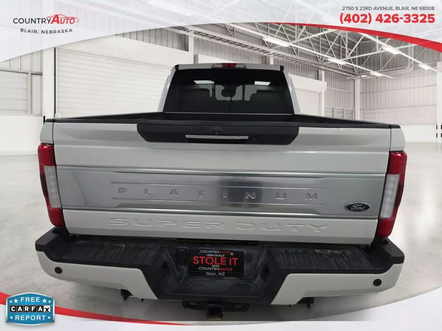 2019 Ford F350 Super Duty Crew Cab - Image 4