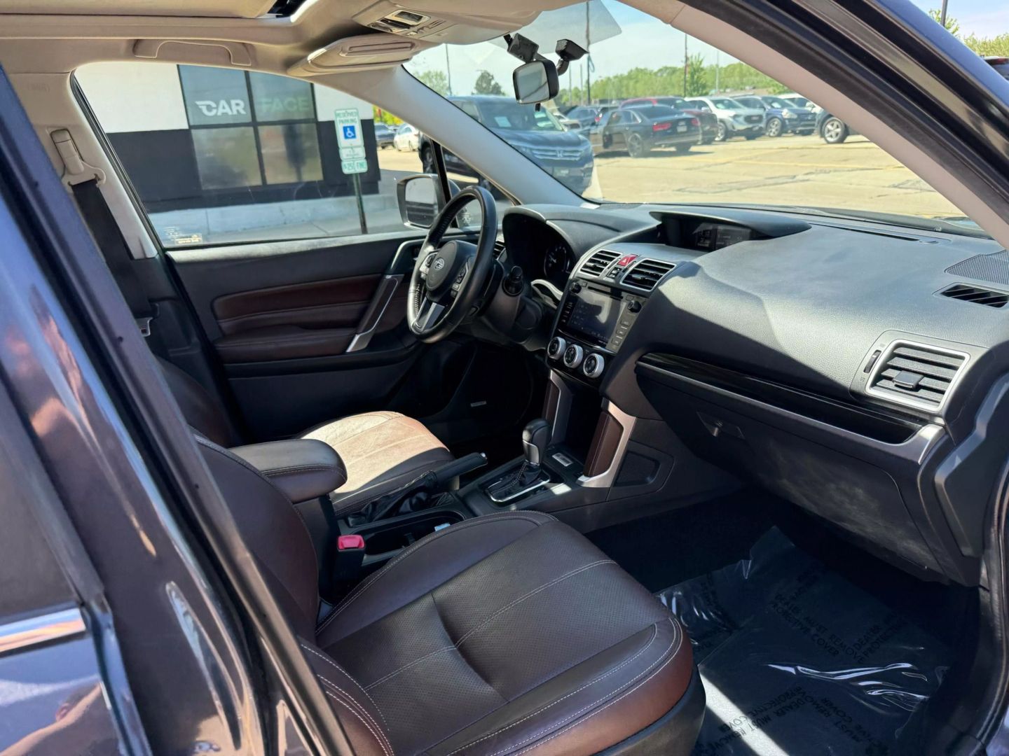 2017 Subaru Forester - Image 25