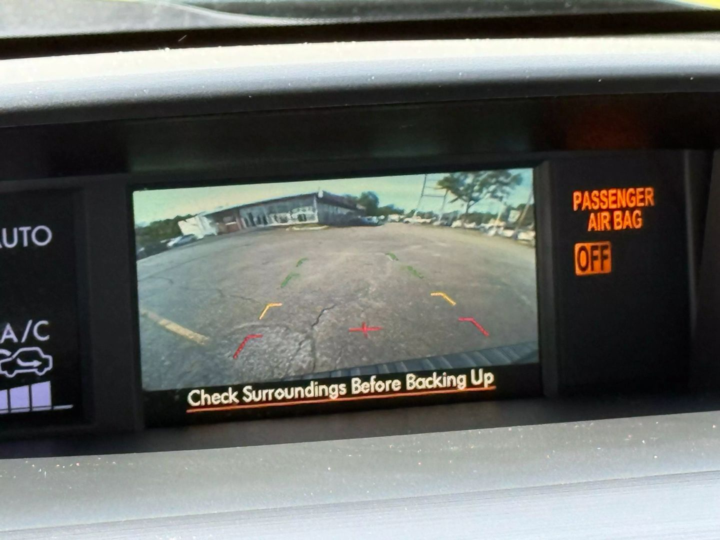 2014 Subaru Forester - Image 38