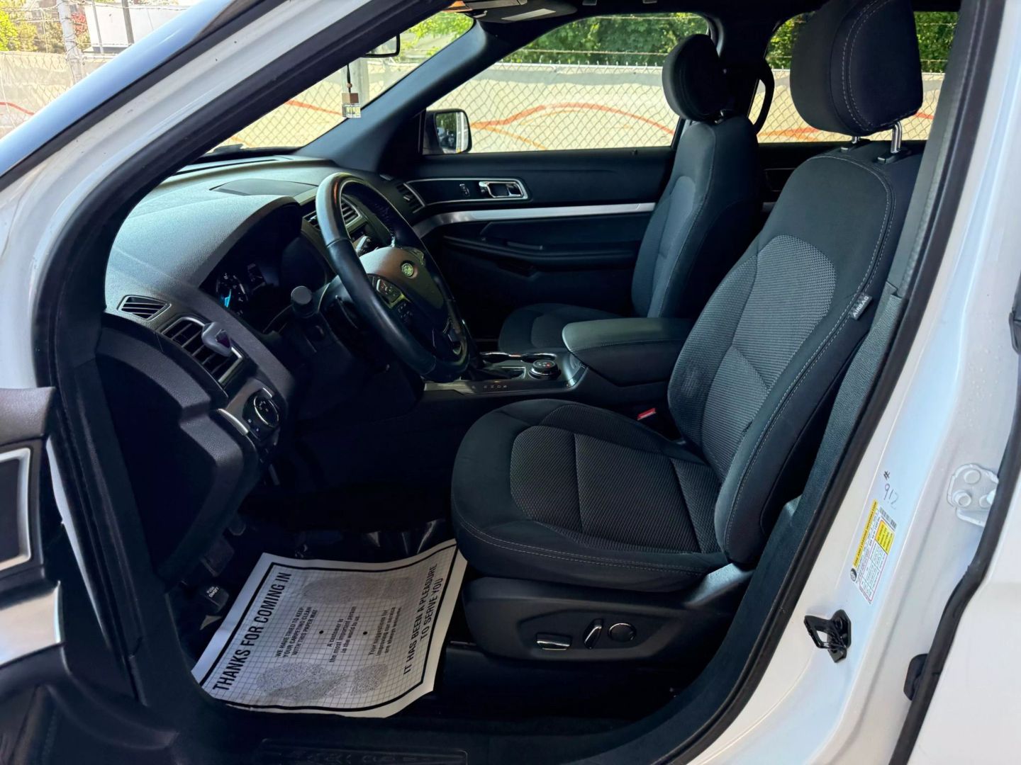 2017 Ford Explorer - Image 15