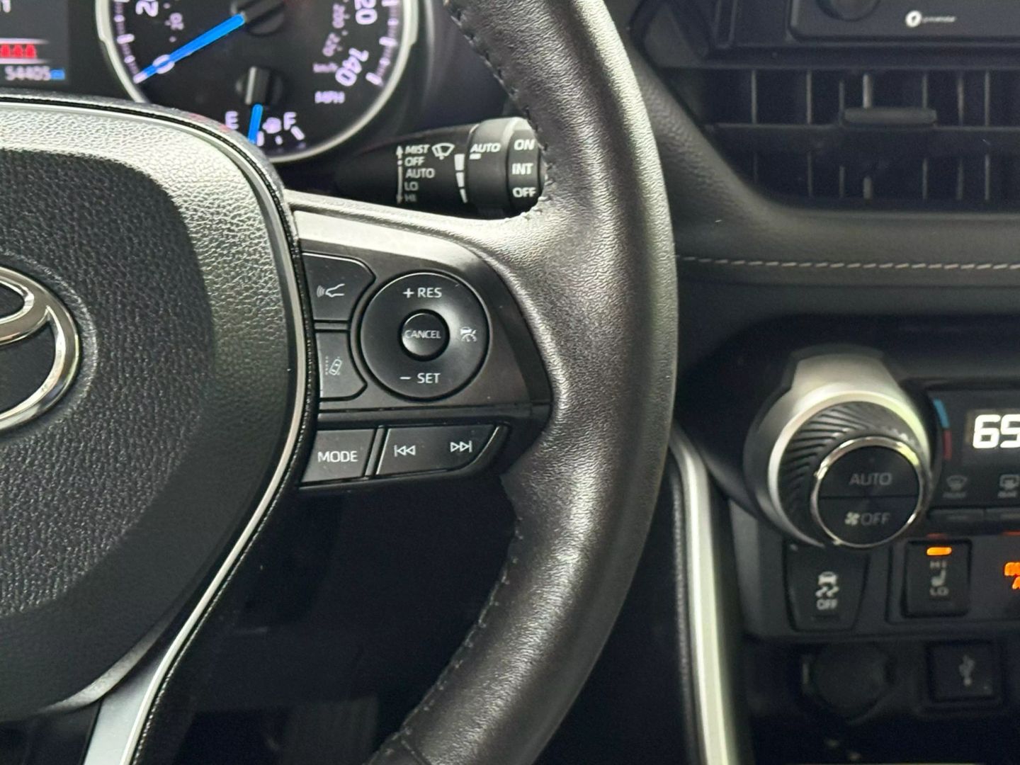 2021 Toyota Rav4 Hybrid - Image 33