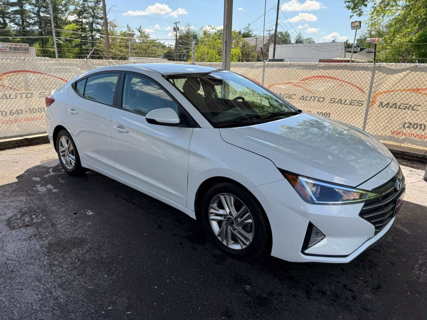 2019 Hyundai Elantra - Image 7