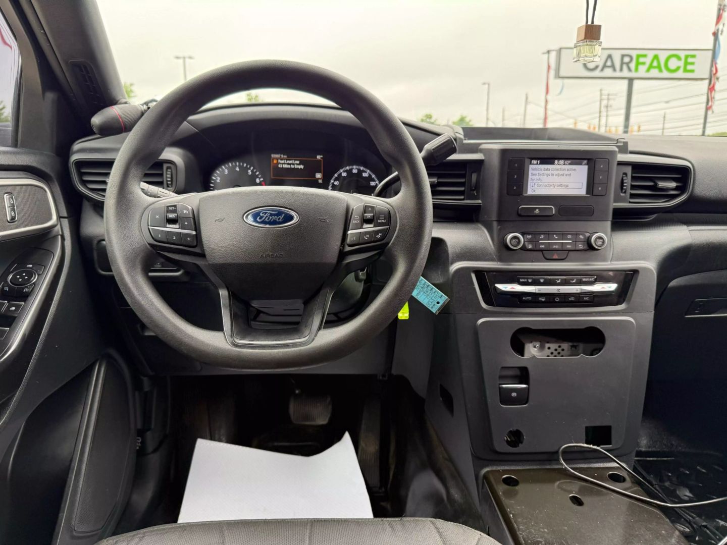 2021 Ford Explorer - Image 27