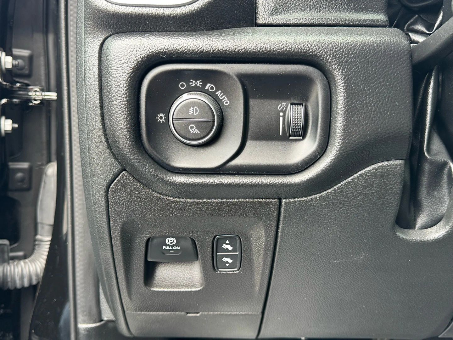 2022 Ram 1500 Crew Cab - Image 24