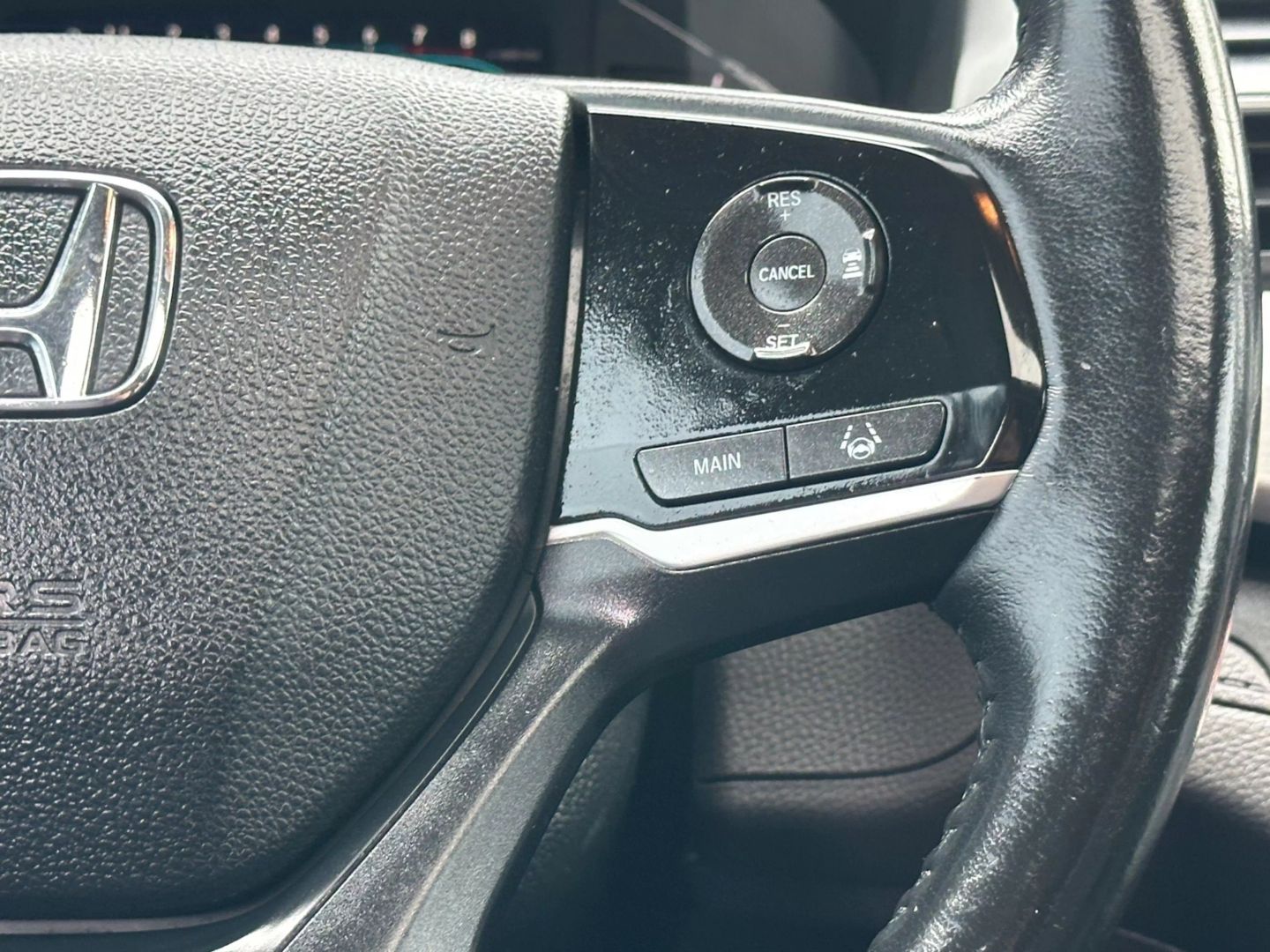 2018 Honda Odyssey - Image 30