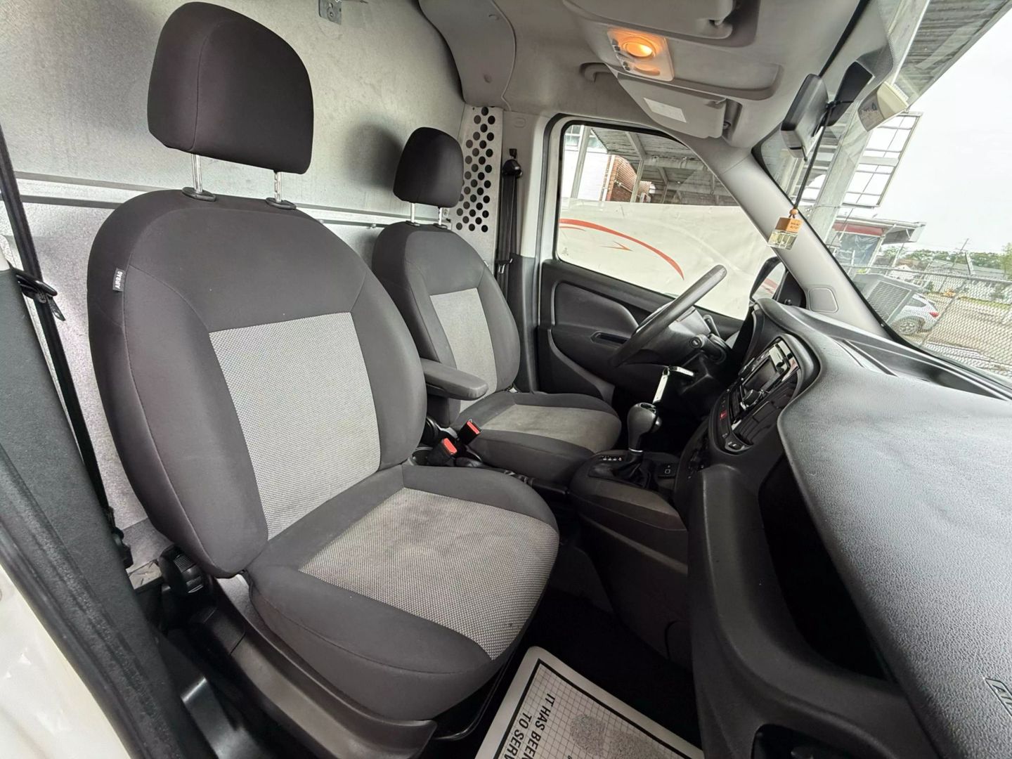 2021 Ram Promaster City Tradesman - Image 24