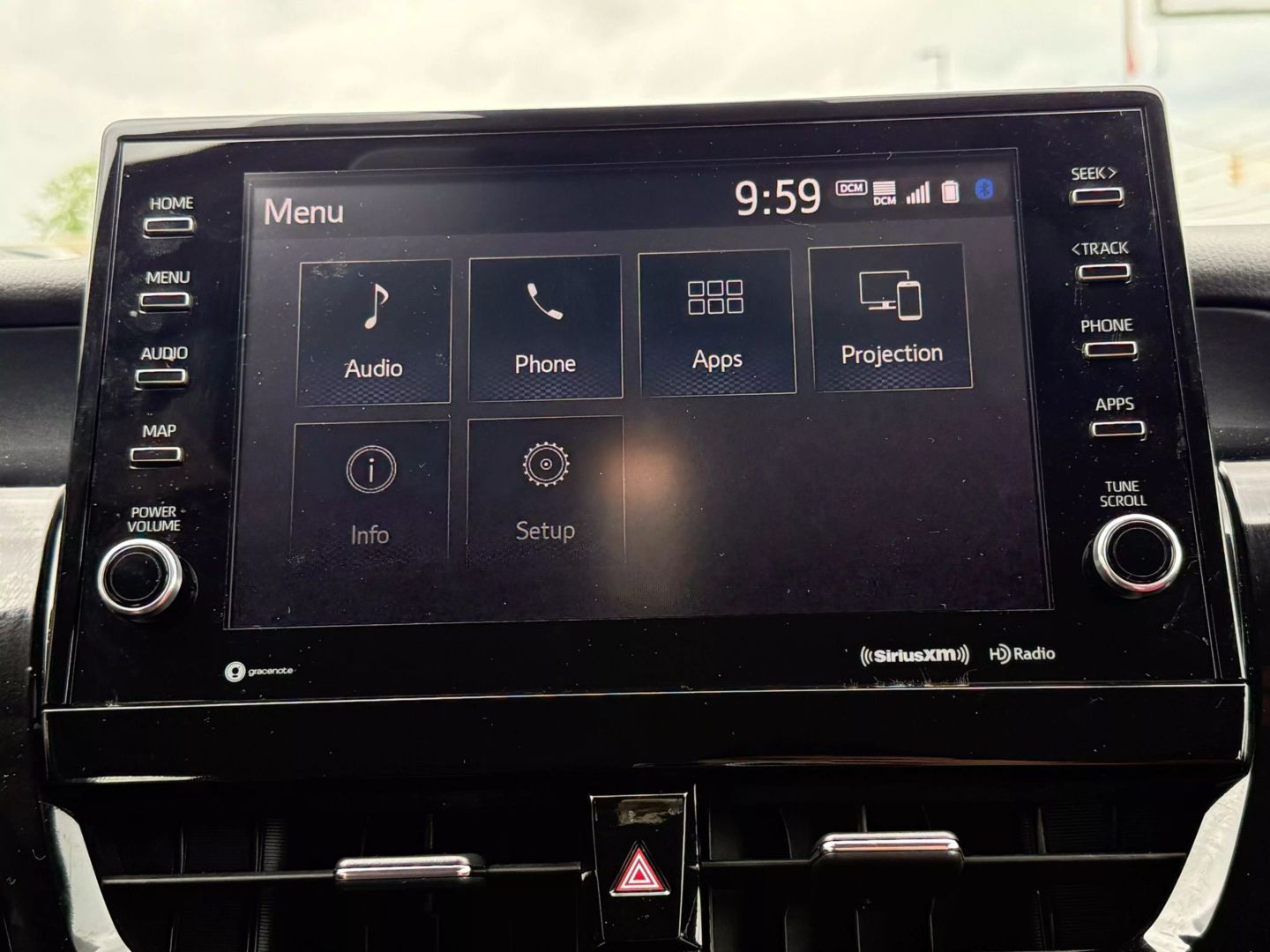 2022 Toyota Camry - Image 31