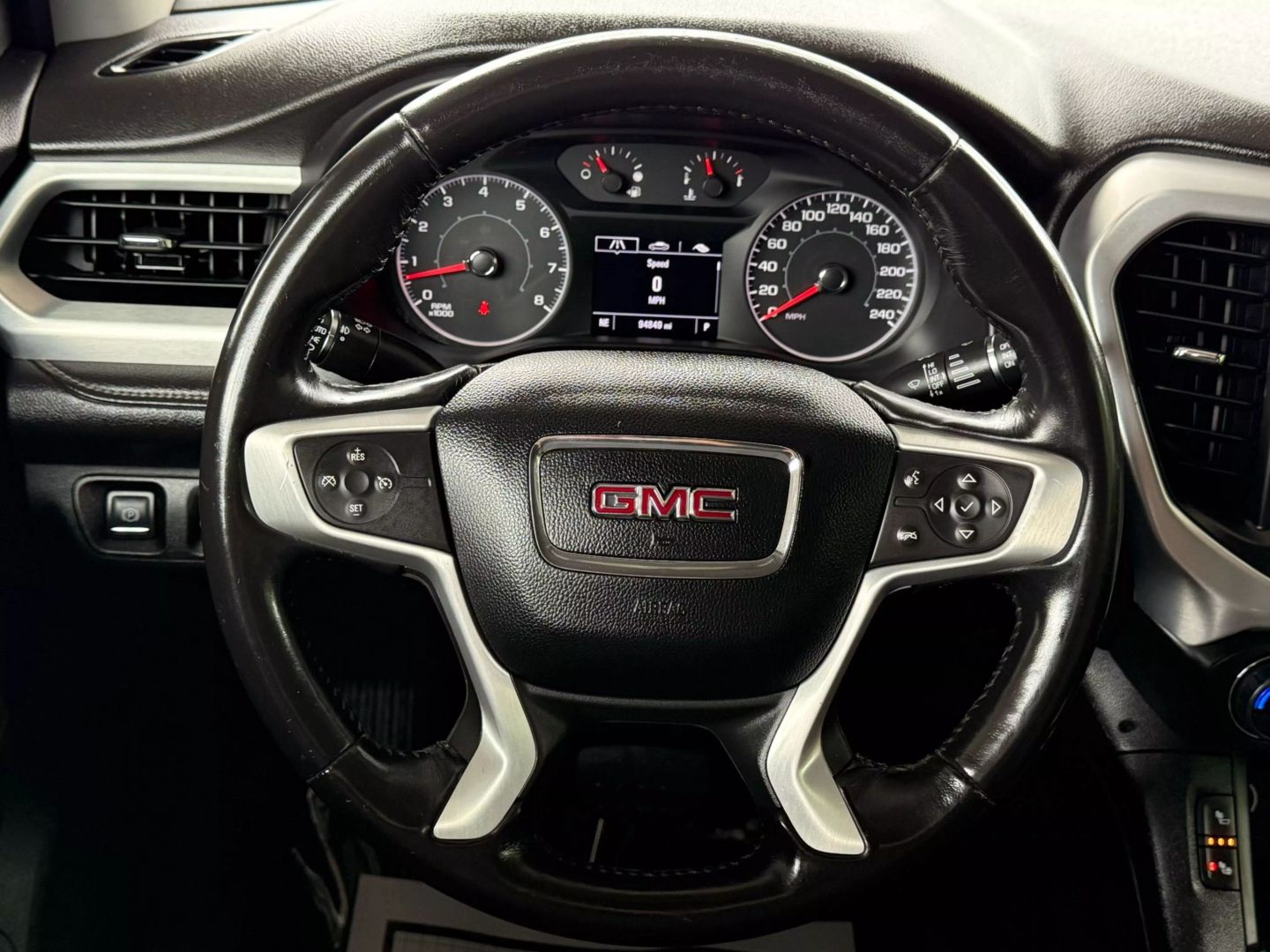 2019 Gmc Acadia - Image 35