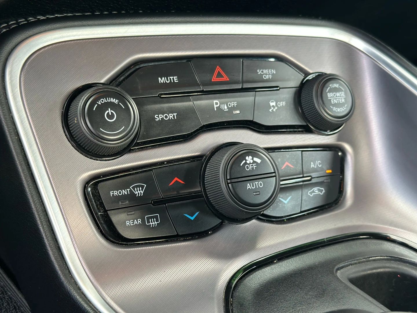 2022 DODGE CHALLENGER COUPE V6, 3.6 LITER GT COUPE 2D