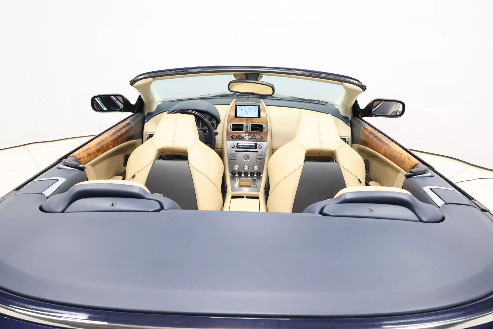 2008 Aston Martin Db9 - Image 51