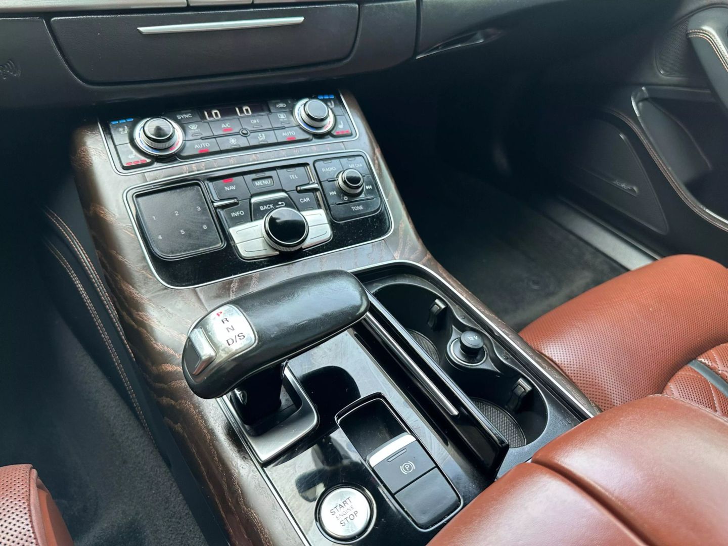 2017 Audi A8 - Image 80