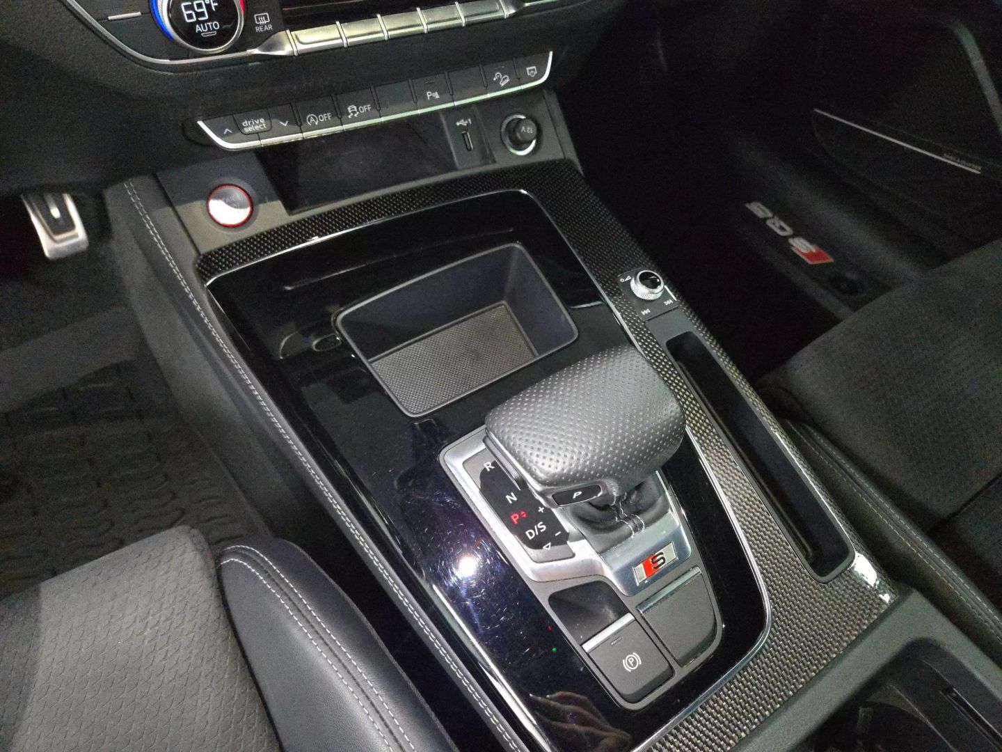2022 Audi Sq5 Sportback - Image 16