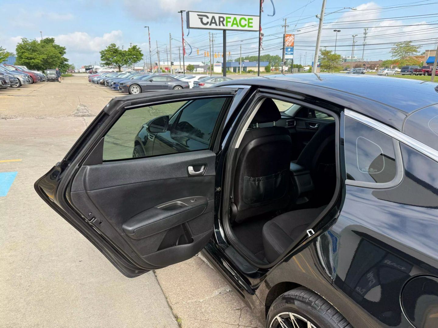 2016 Kia Optima - Image 18