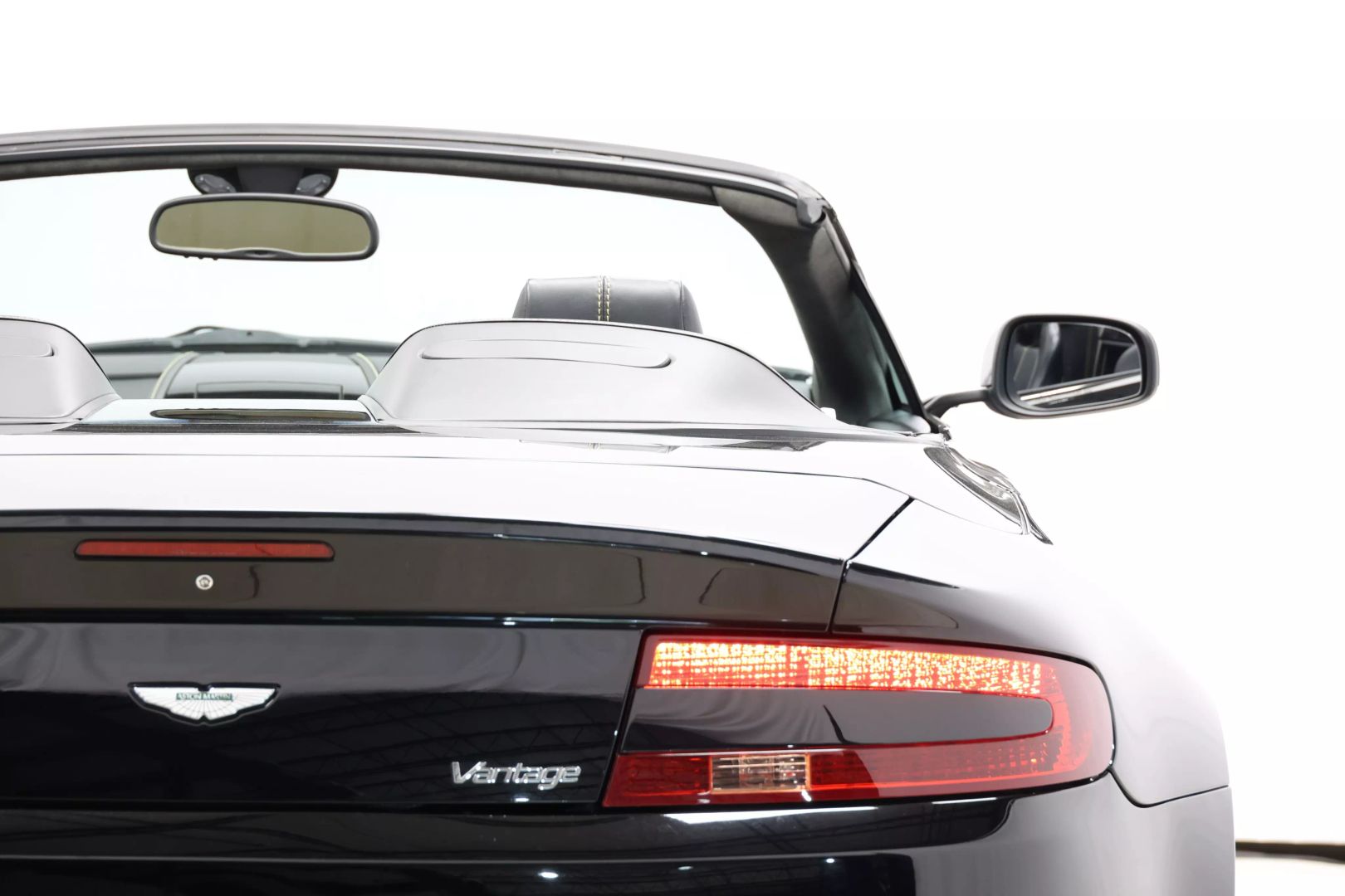 2008 Aston Martin Vantage - Image 51