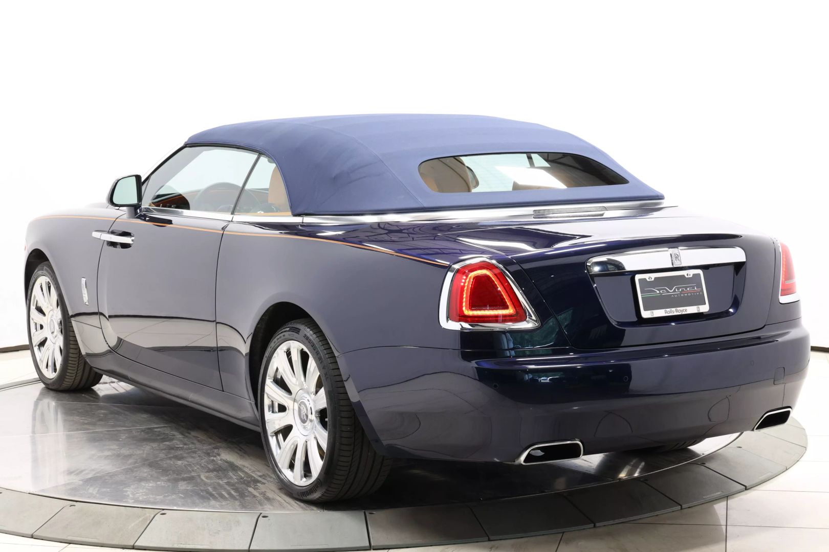 2016 Rolls-royce Dawn - Image 104