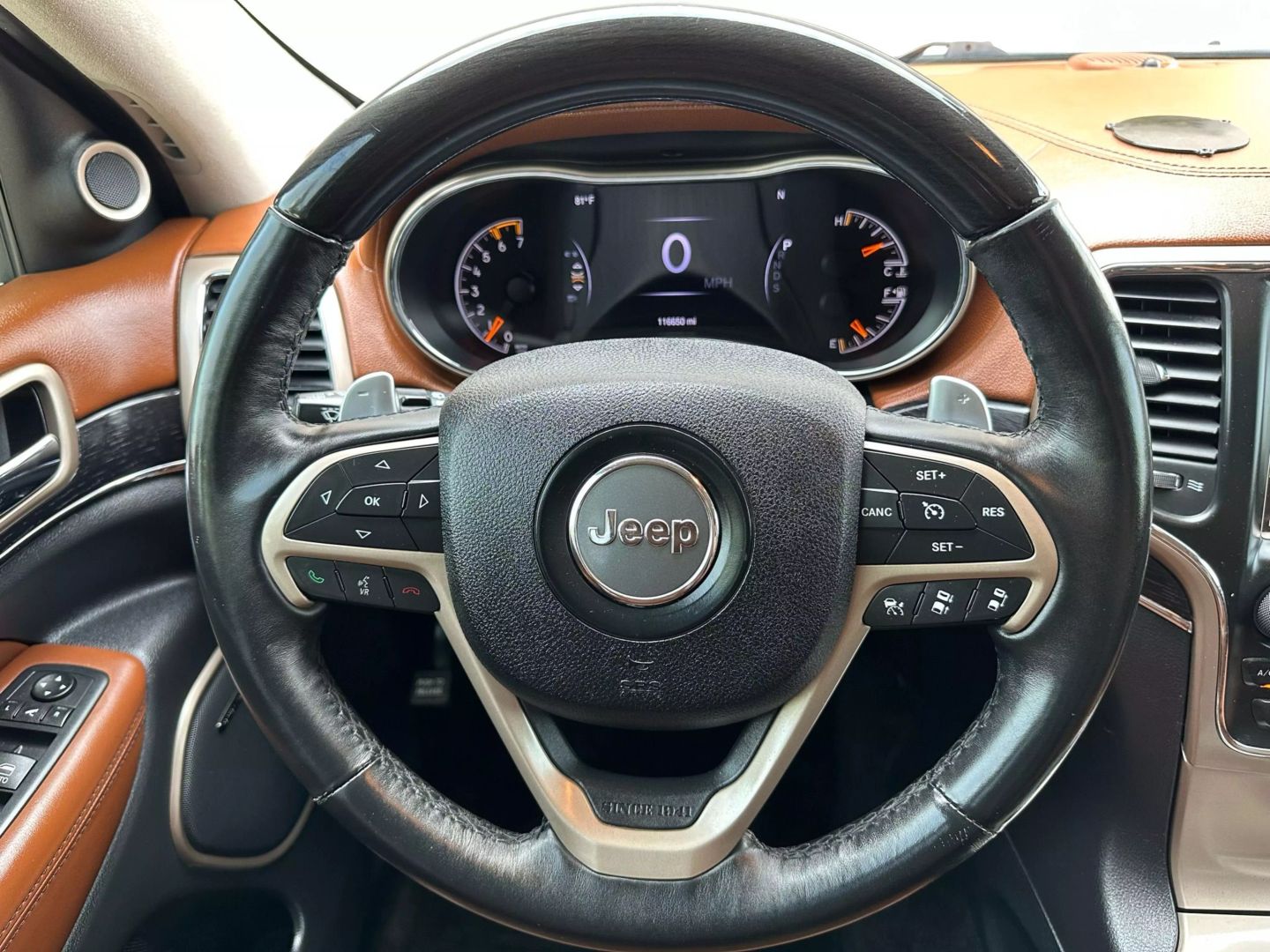 2015 Jeep Grand Cherokee - Image 45