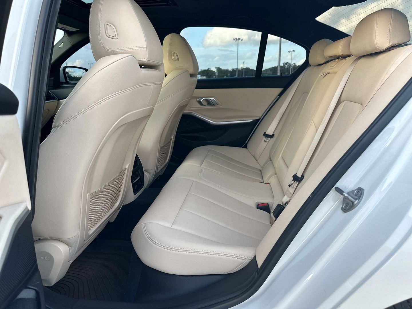 2020 BMW 3 SERIES SEDAN 4-CYL, TURBO, 2.0 LITER 330I SEDAN 4D