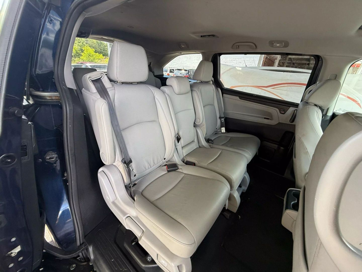 2022 Honda Odyssey - Image 25