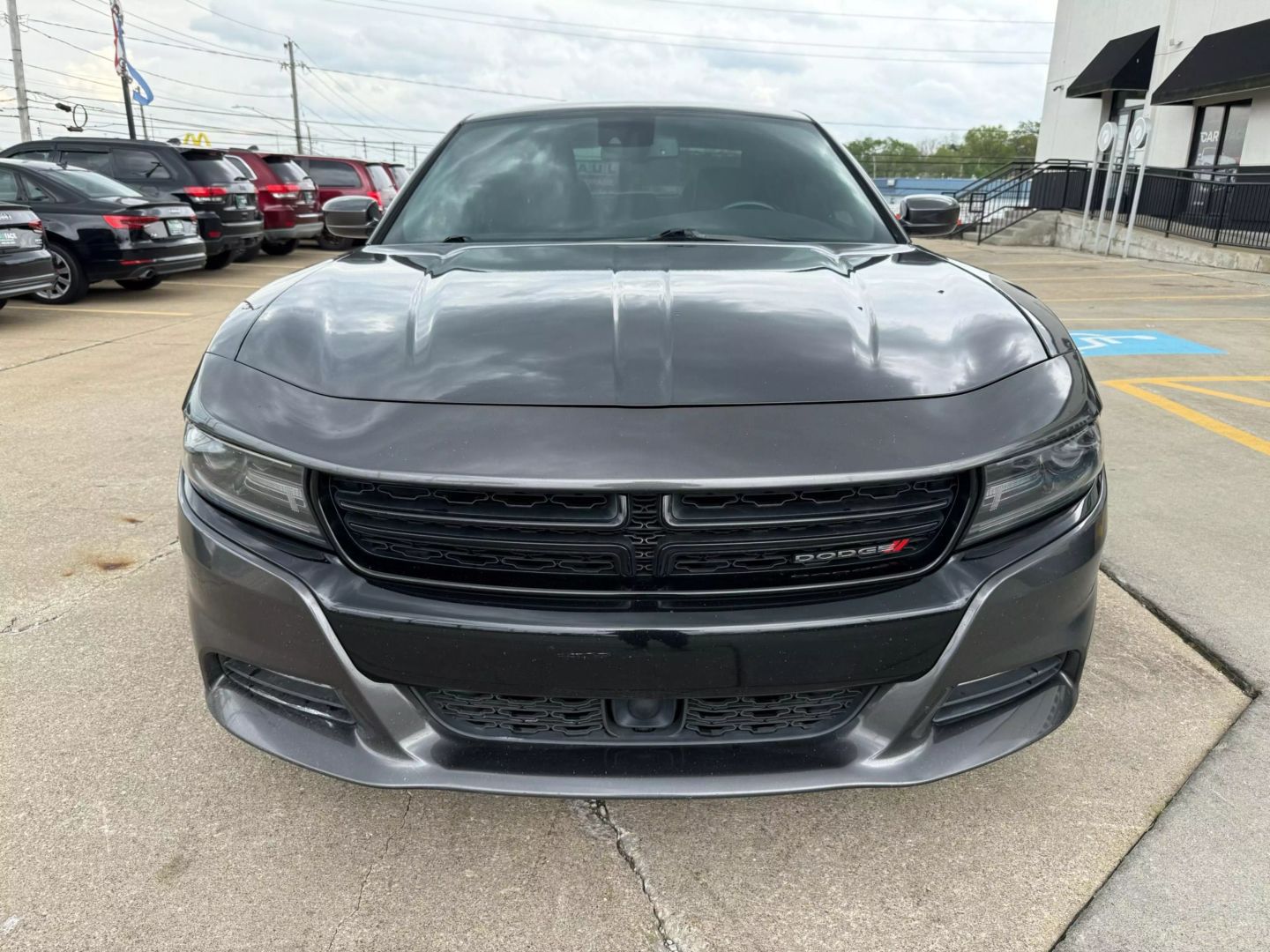 2018 Dodge Charger - Image 2