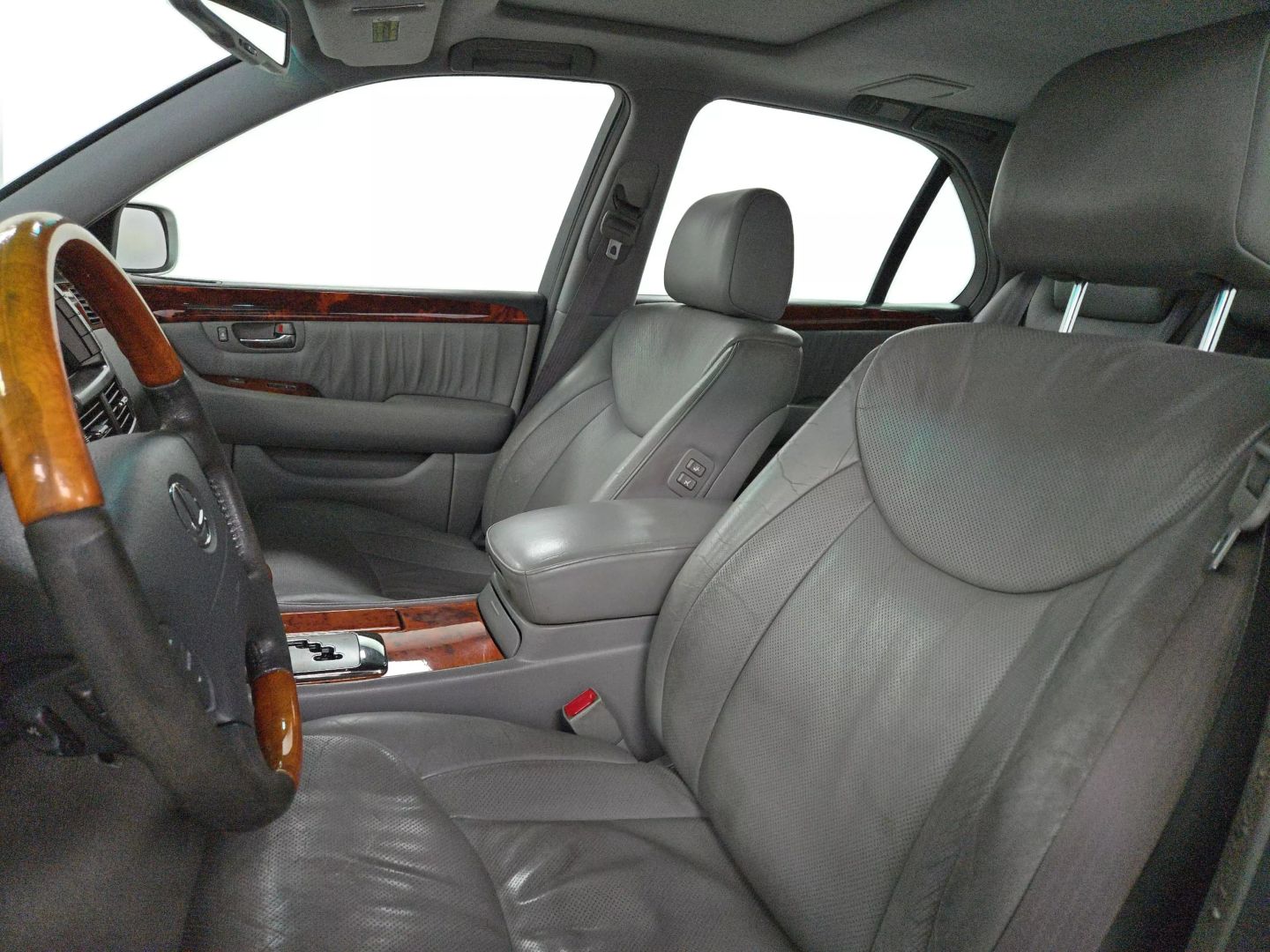 2004 Lexus Ls - Image 18