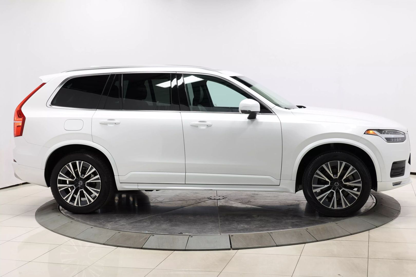2022 Volvo Xc90 - Image 67