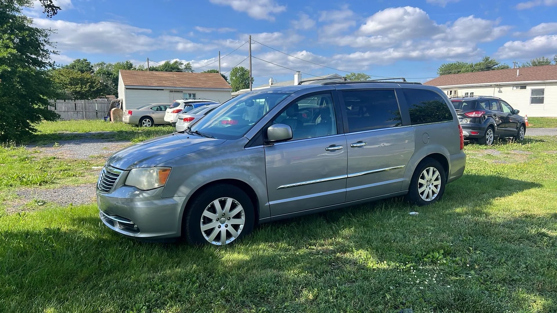 2014 Chrysler Town and Country Touring