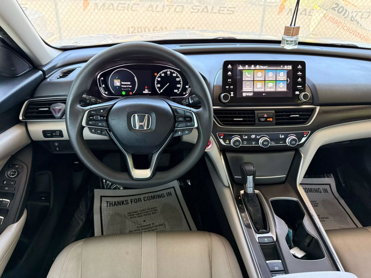 2018 Honda Accord - Image 31
