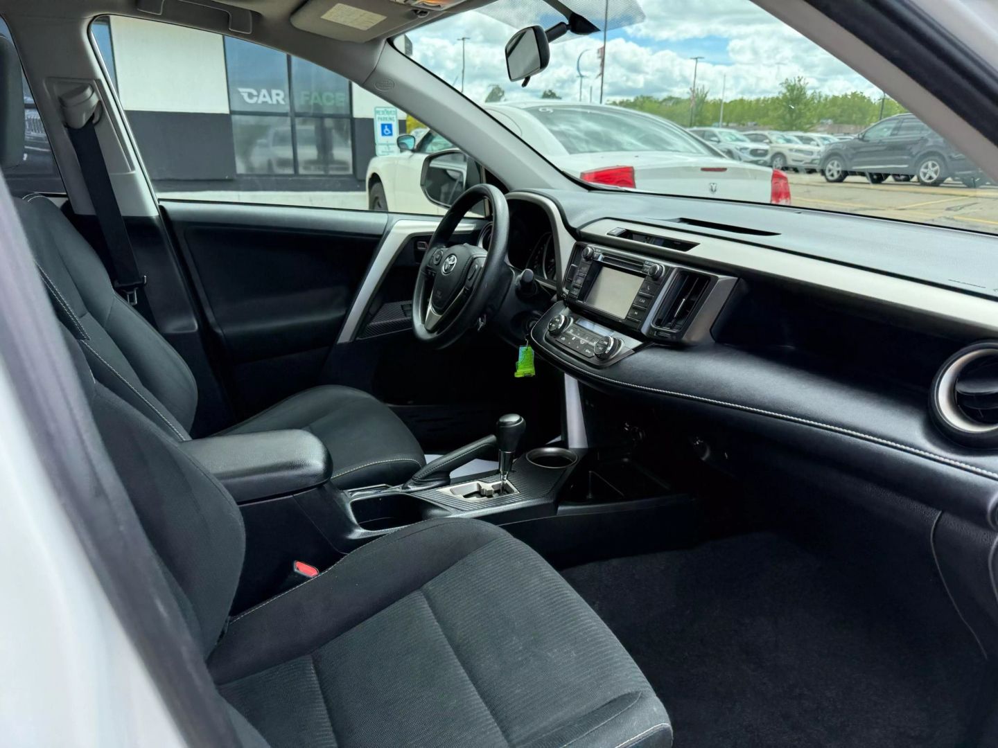 2013 Toyota Rav4 - Image 23