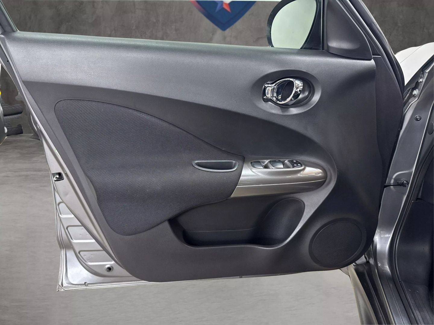 2013 Nissan Juke - Image 32