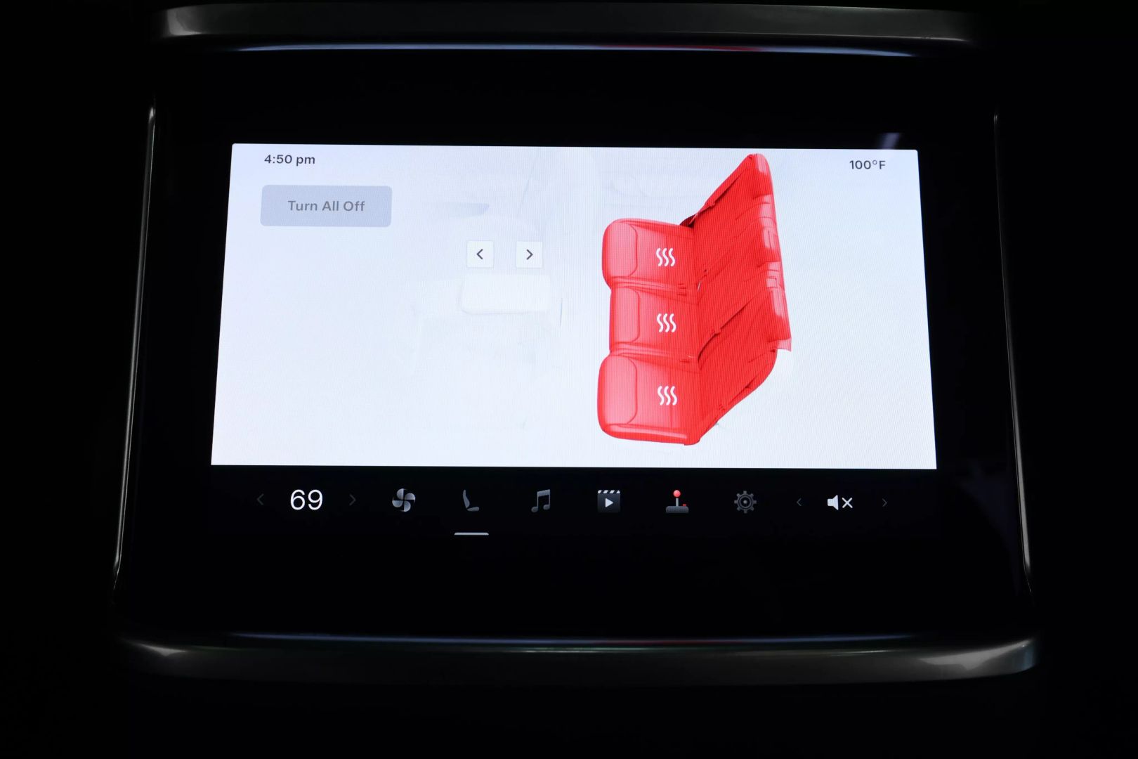 2022 Tesla Model X - Image 71