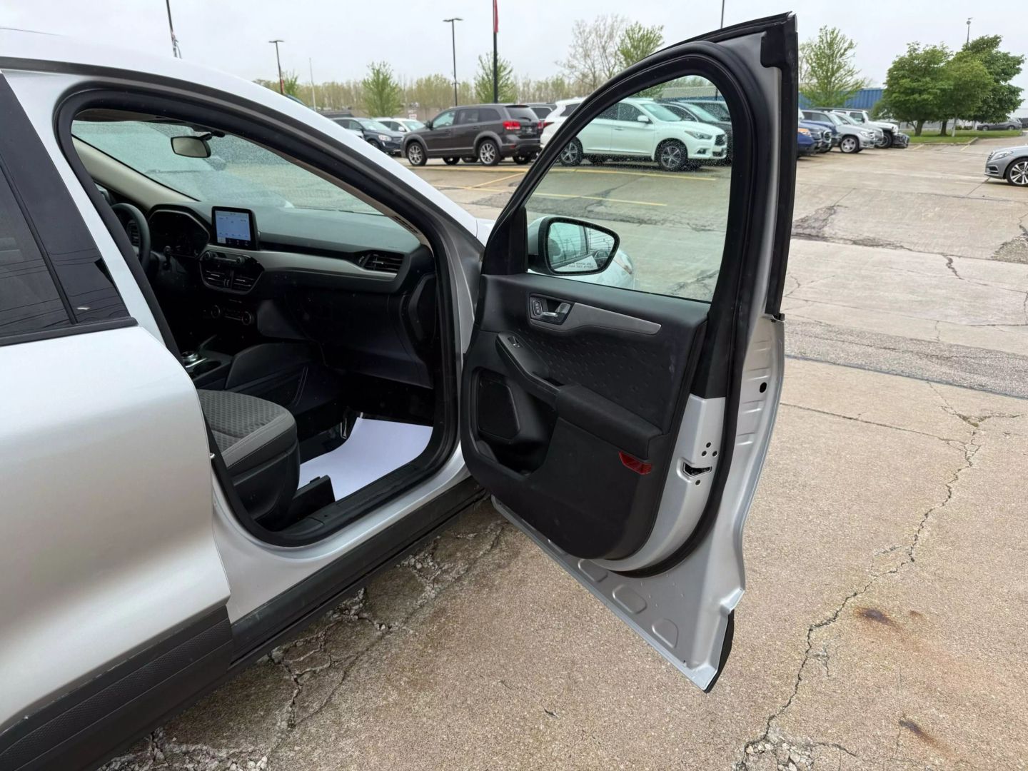 2020 Ford Escape - Image 22