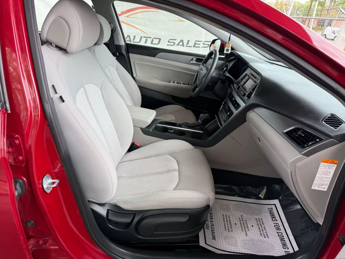2016 Hyundai Sonata Hybrid - Image 25