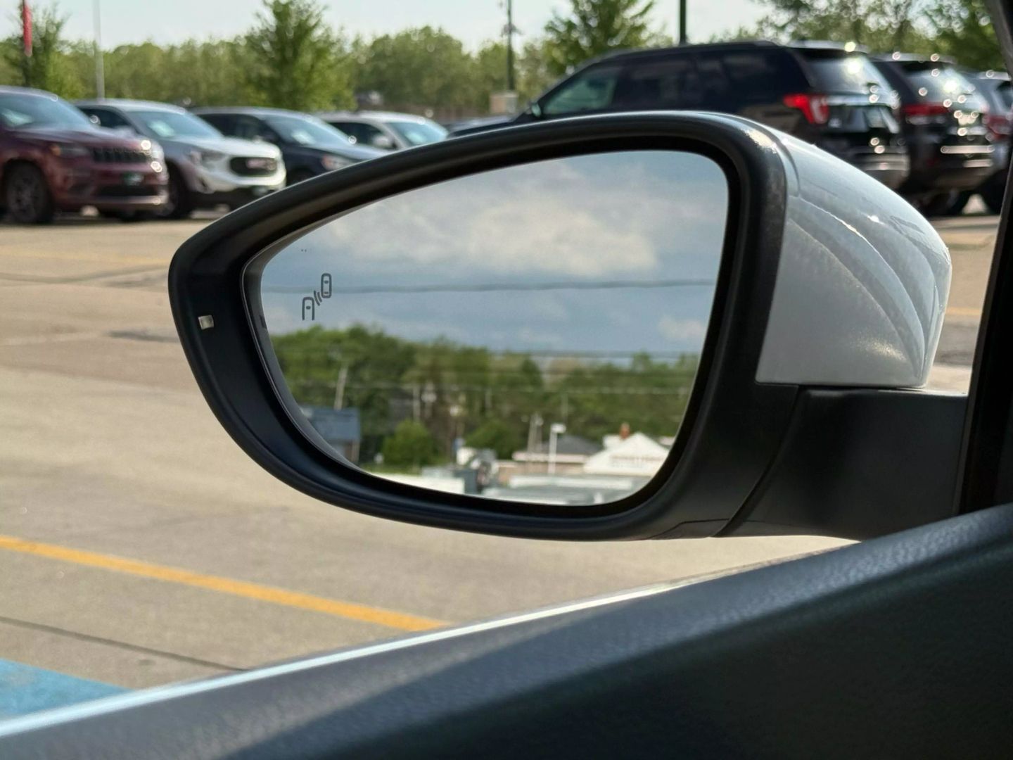 2017 Volkswagen Passat - Image 51