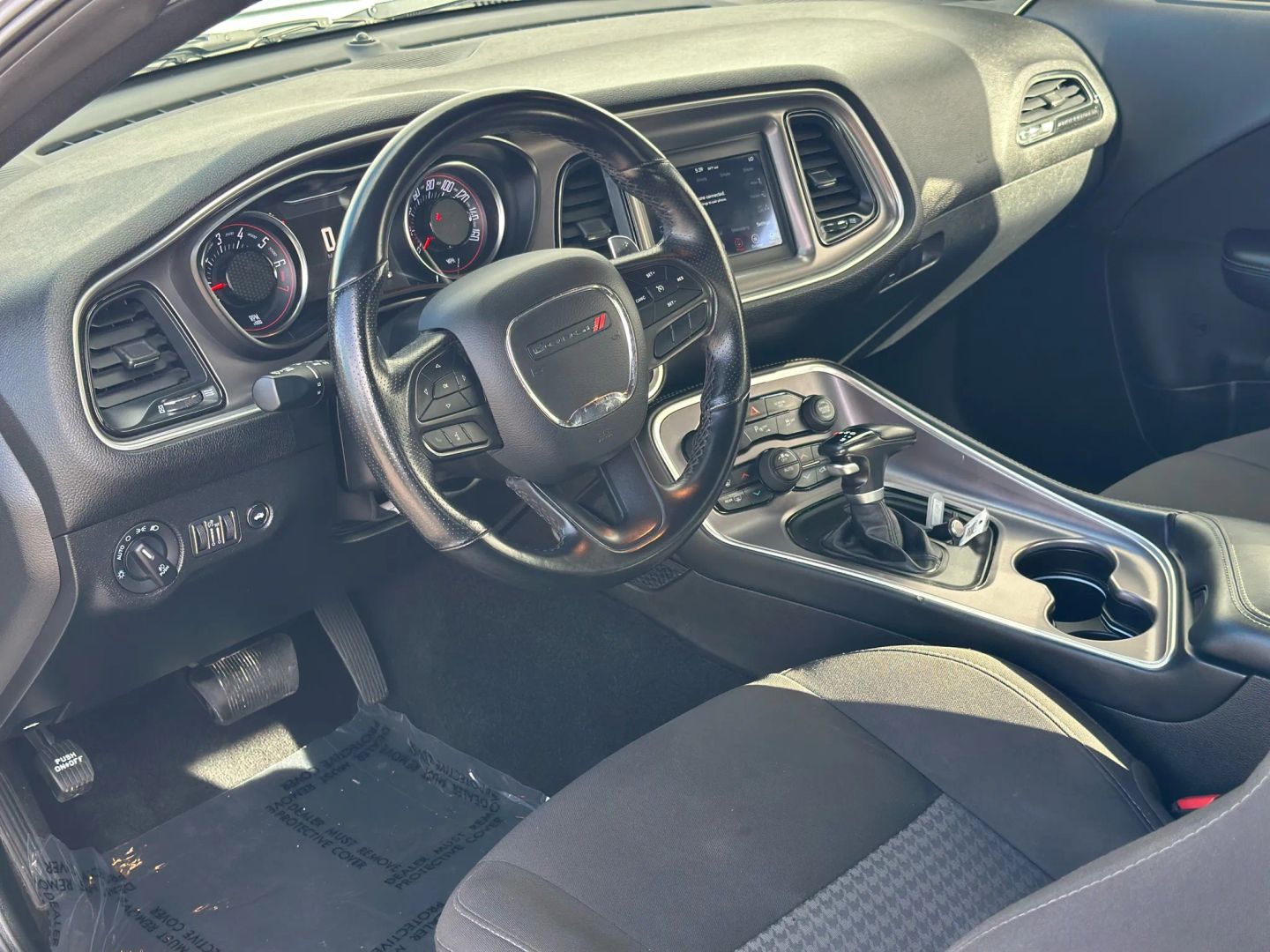 2022 DODGE CHALLENGER COUPE V6, 3.6 LITER GT COUPE 2D