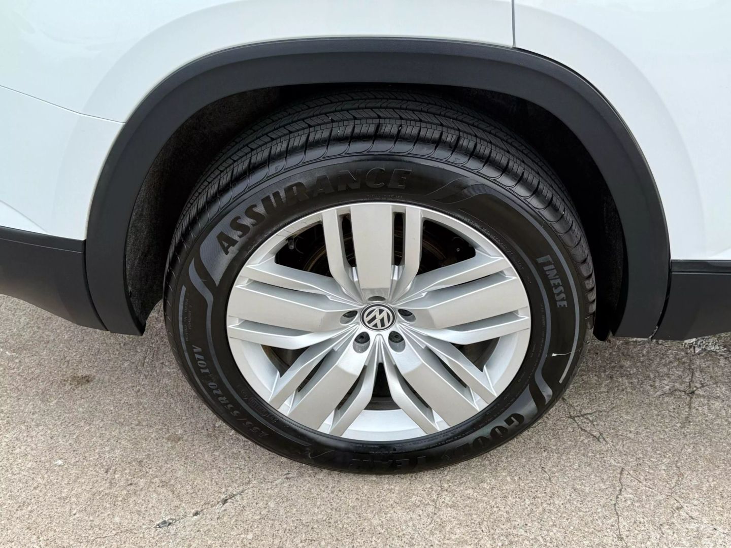 2020 Volkswagen Atlas - Image 58