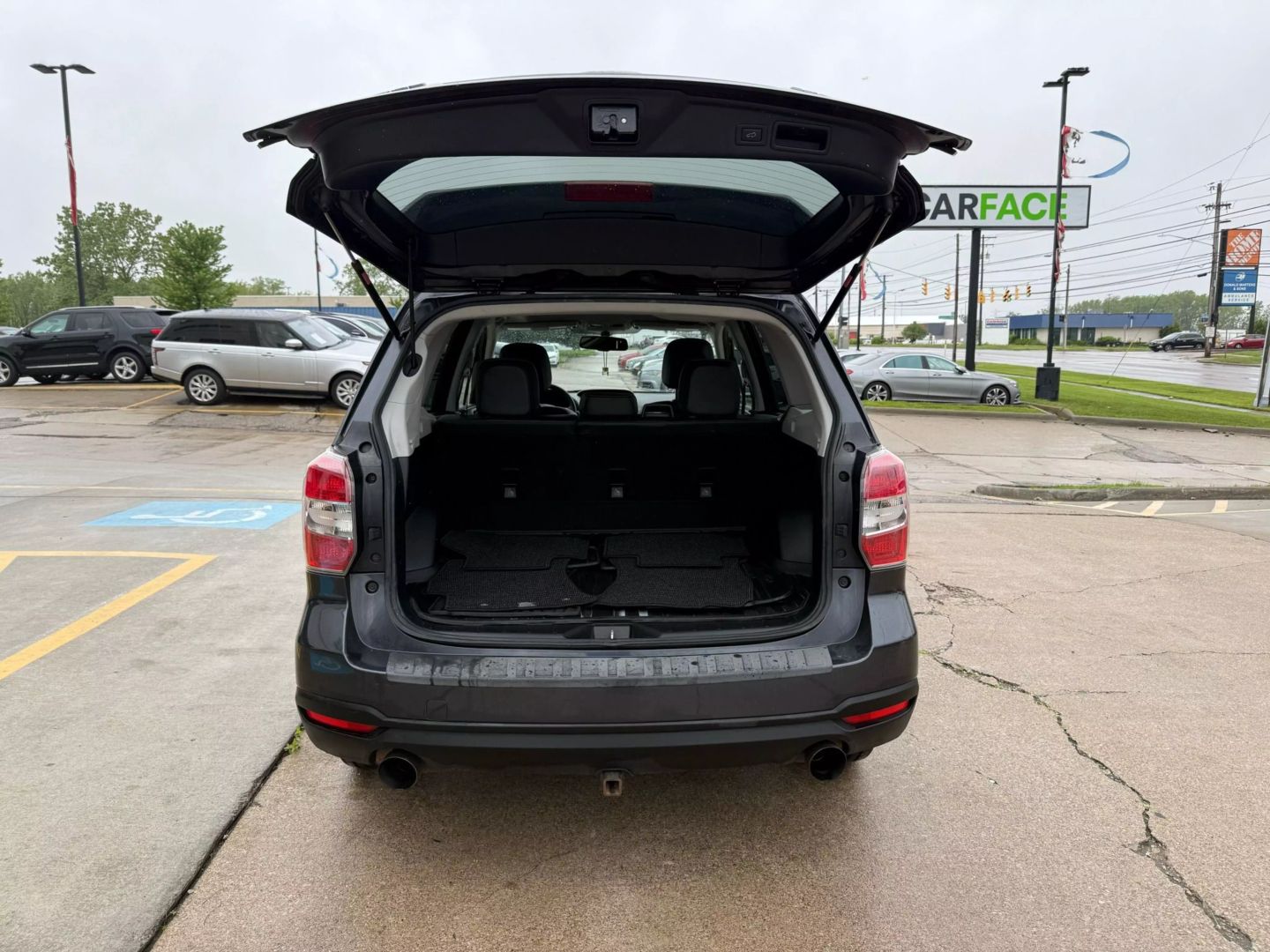 2015 Subaru Forester - Image 11